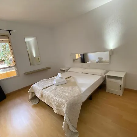 Lomas - קוסטה קלמה